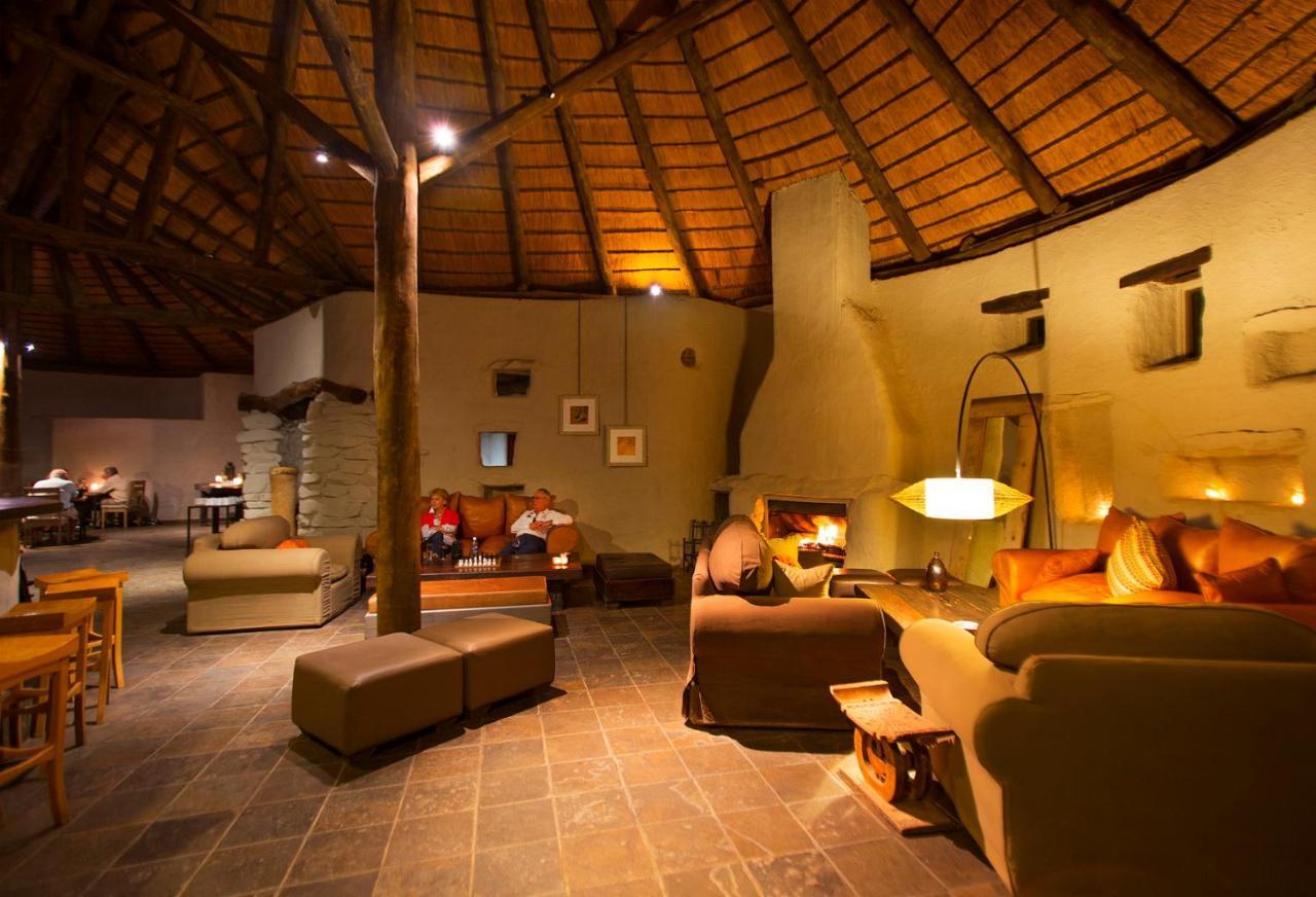 Wilderness Safaris Kulala Desert Lodge 세스리엠 외부 사진